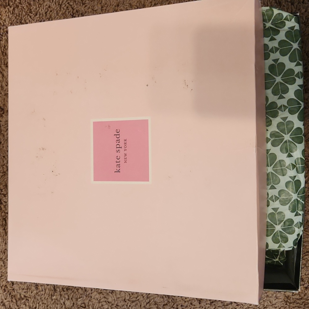 NIB Kate Spade Winnie Leather  White boots - Picture 6 of 6